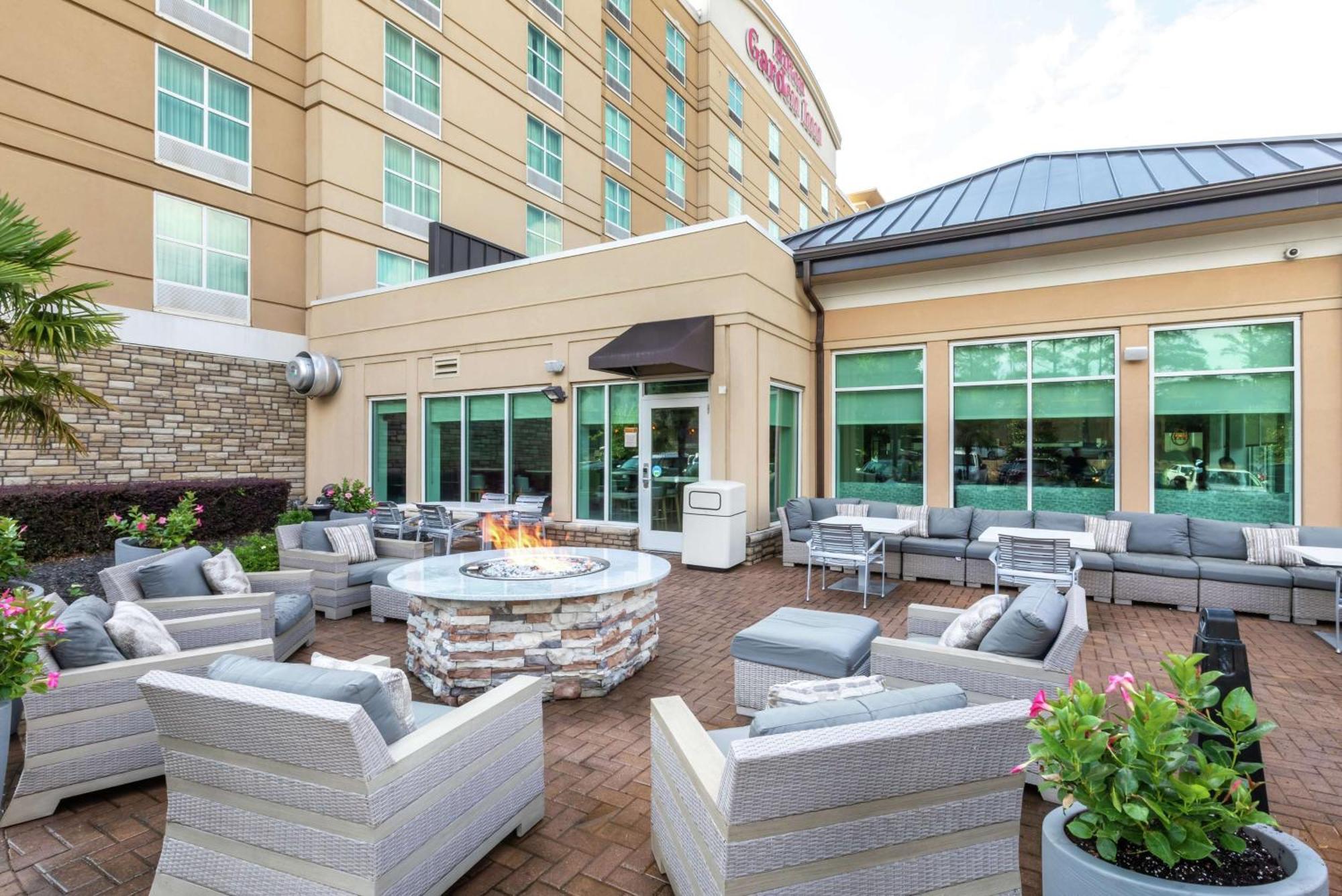 Hilton Garden Inn Atlanta Airport North College Park Екстериор снимка