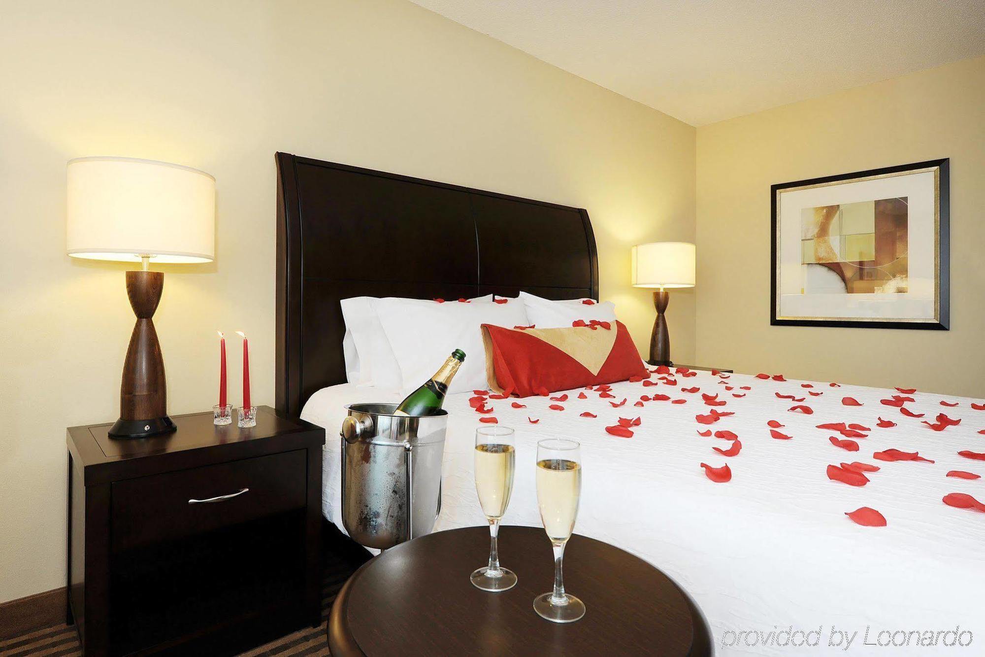 Hilton Garden Inn Atlanta Airport North College Park Стая снимка
